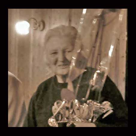 sarika.jpg